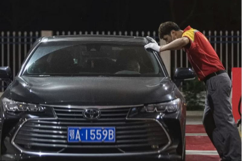 Фото до матеріалу: Китай ввів нові правила для іноземних бізнесів: що це означає для світової економіки
