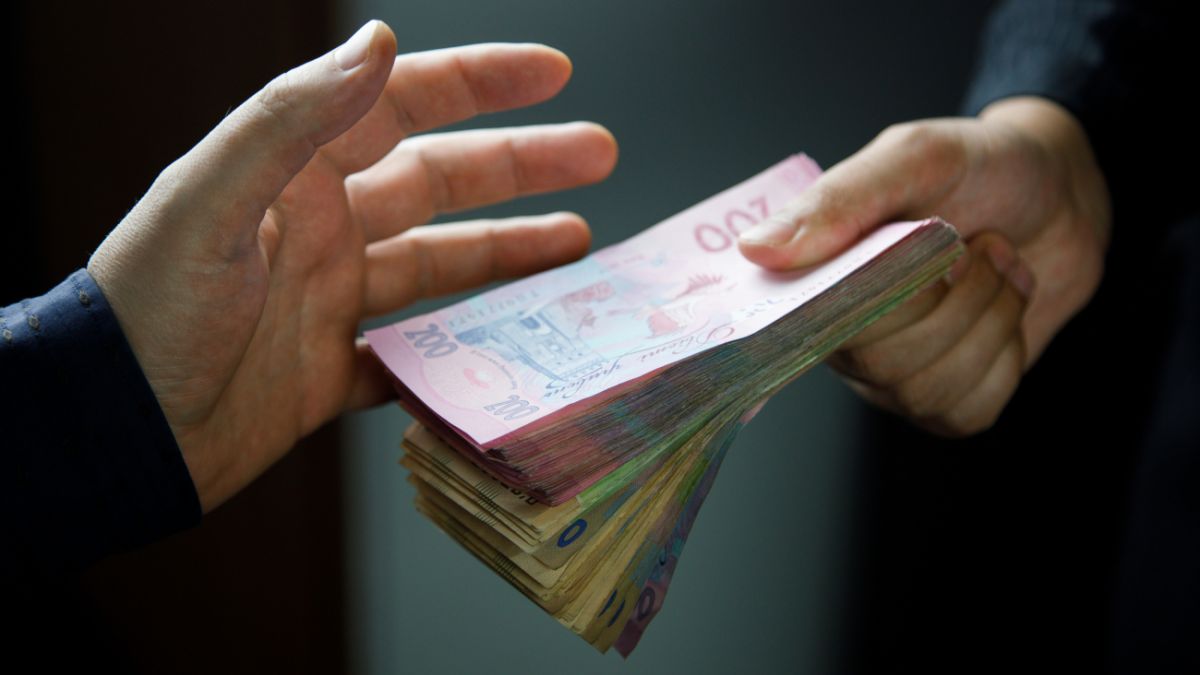 Фото до матеріалу: Готівка в банках зросла: НБУ пояснив, чому українці повертають гроші до кас