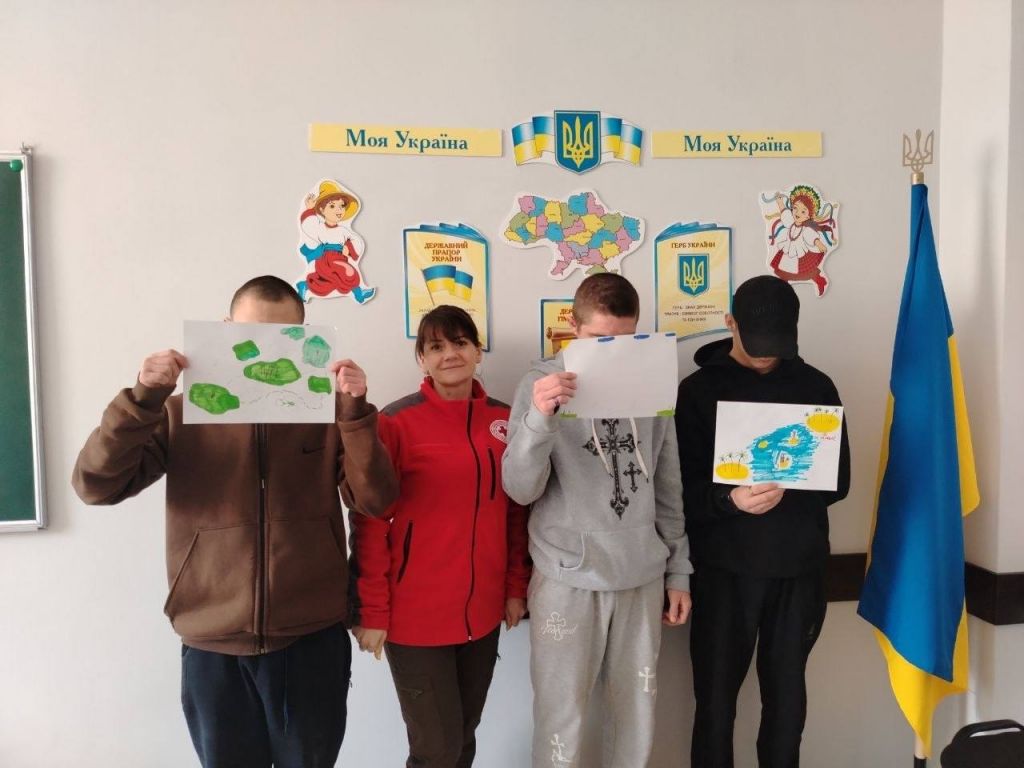 Фото до матеріалу: Психологічна підтримка неповнолітніх у Ізмаїльському СІЗО: волонтери провели тренінг
