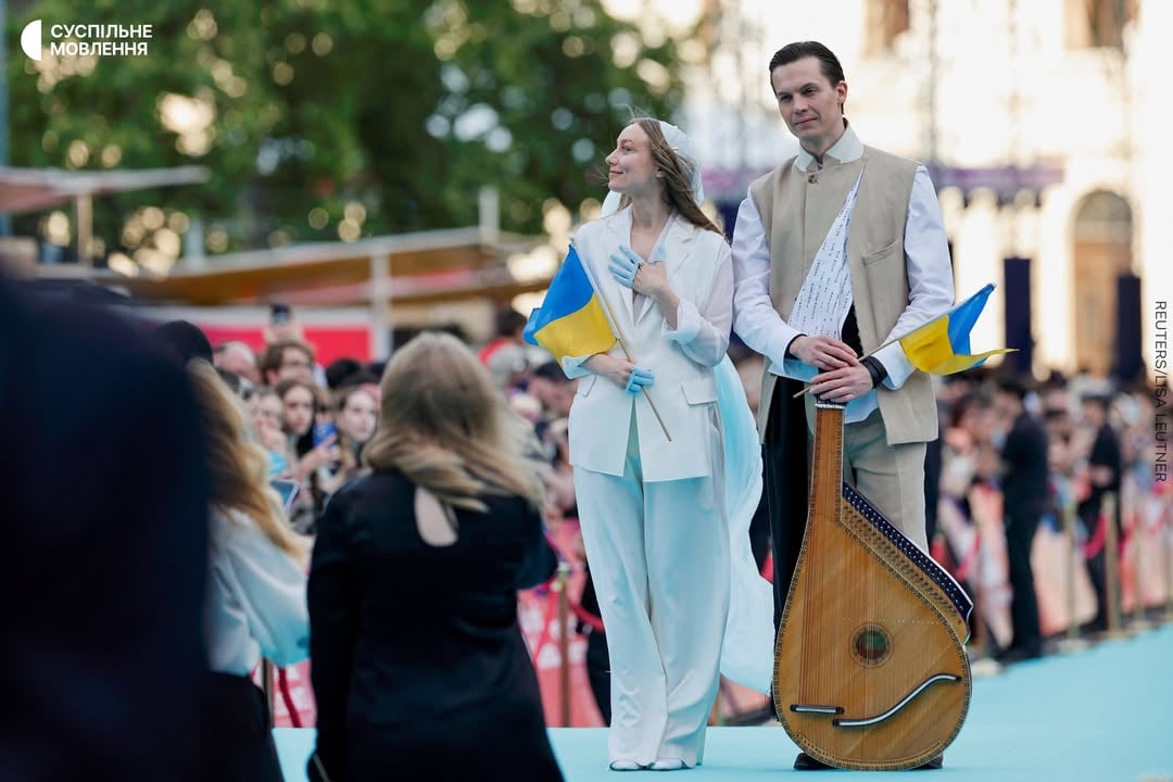 Фото до матеріалу: Відкриття Євробачення 2026 у Відні - LELÉKA показала ефектний образ від LITKOVSKA