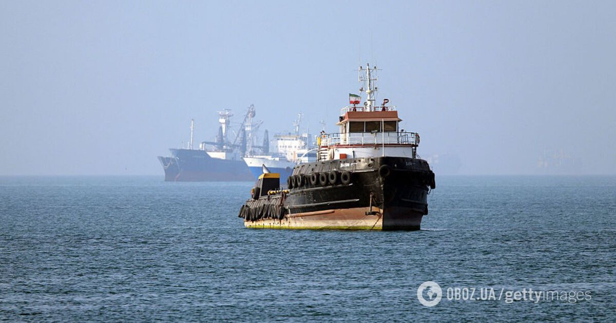 Фото до матеріалу: ОАЕ почали таємне вивезення нафти через Ормузьку протоку
