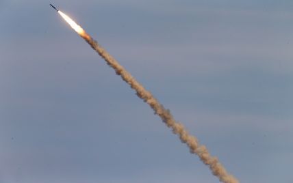 Фото до матеріалу: Наслідки ракетної атаки на Черкащині: пошкоджено майно підприємств, поранених немає