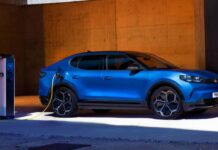 Фото до матеріалу: Land Rover представив SV Ultra: нова версія Range Rover з акцентом на розкіш та технології