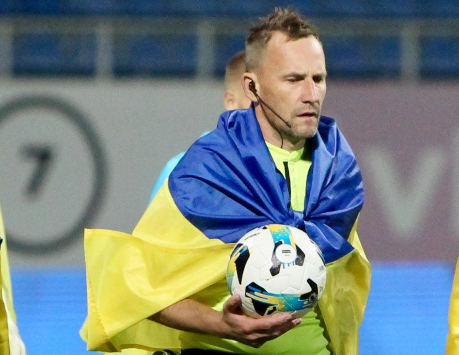 Фото до матеріалу: «ЛНЗ» і «Динамо» у 27-му турі Української Прем’єр-ліги розсудить Віталій Романов