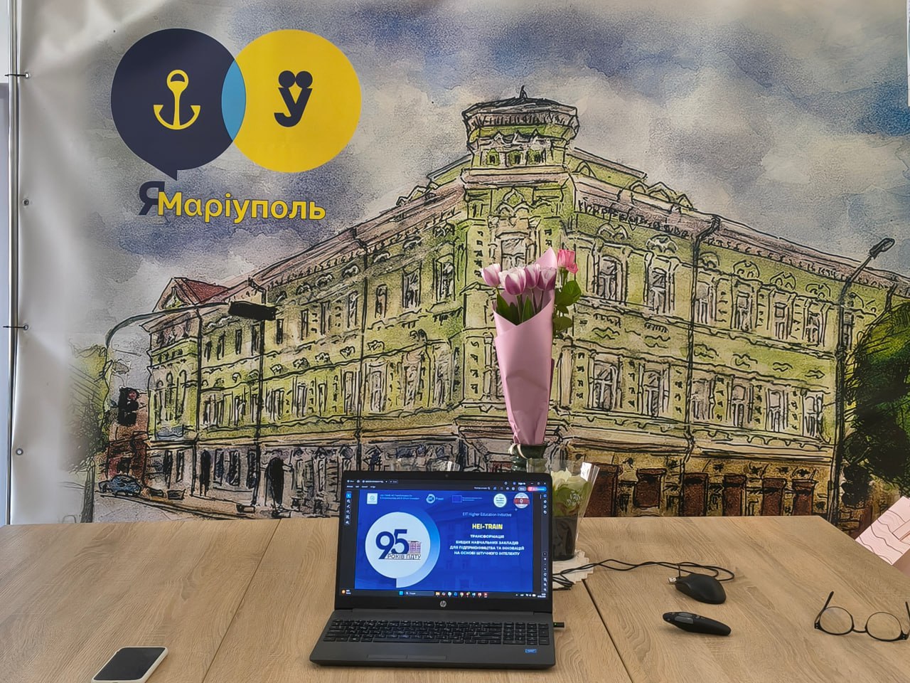 Фото до матеріалу: Як у Дніпрі працює релокований з Маріуполя університет, де більшість студентів – молодь з ТОТ