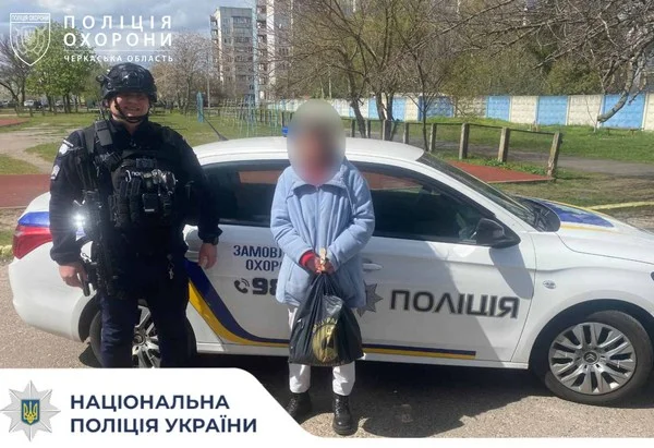 Фото до матеріалу: У Черкасах поліція повернула жінку, яка втекла з лікарні