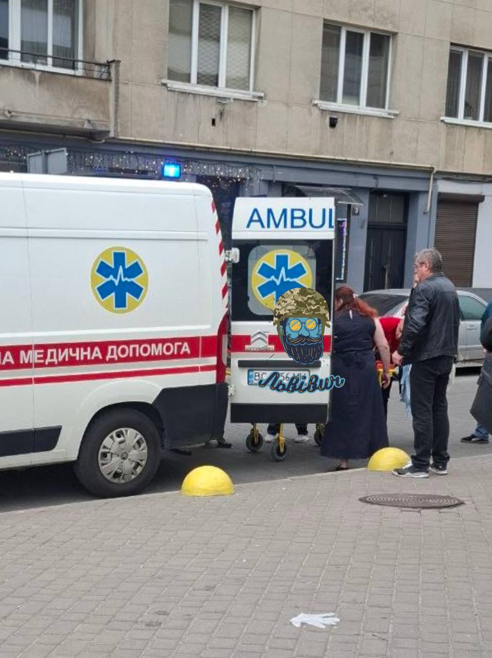 Фото до матеріалу: Трагедія у ТРЦ «Форум Львів»: 20-річний хлопець впав із третього поверху