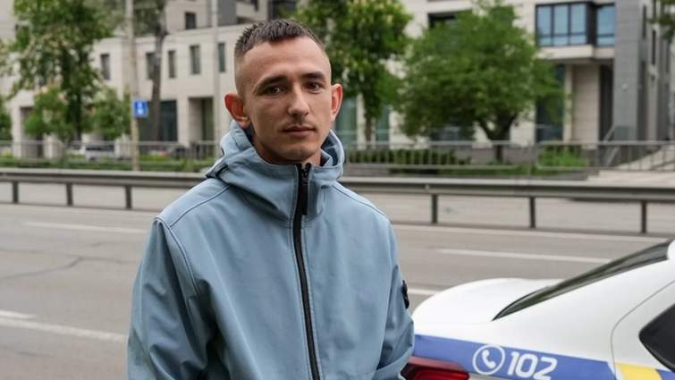 Фото до матеріалу: Віктора «Лелеку» Лахна затримали в Києві після інциденту з яйцем у Єрмака