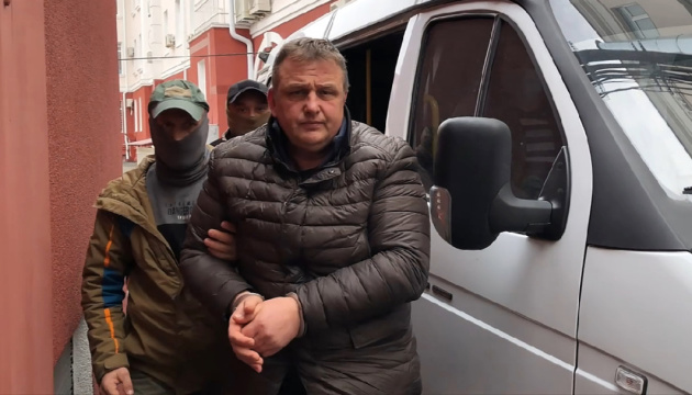Фото до матеріалу: Росія переслідують журналістів та вербують до армії на окупованих територіях