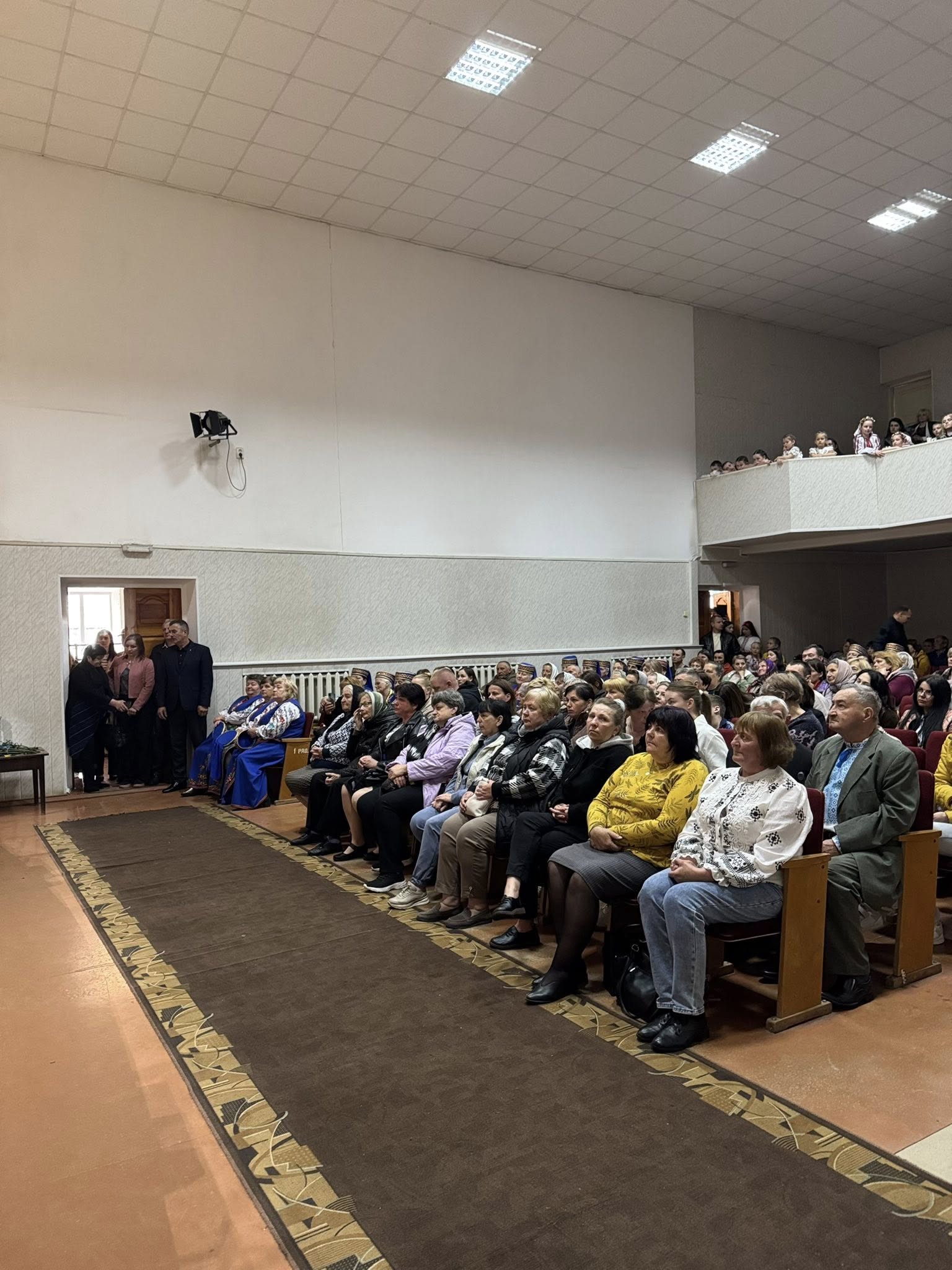 Фото до матеріалу: У Старій Вижівці вшанували матерів загиблих захисників України