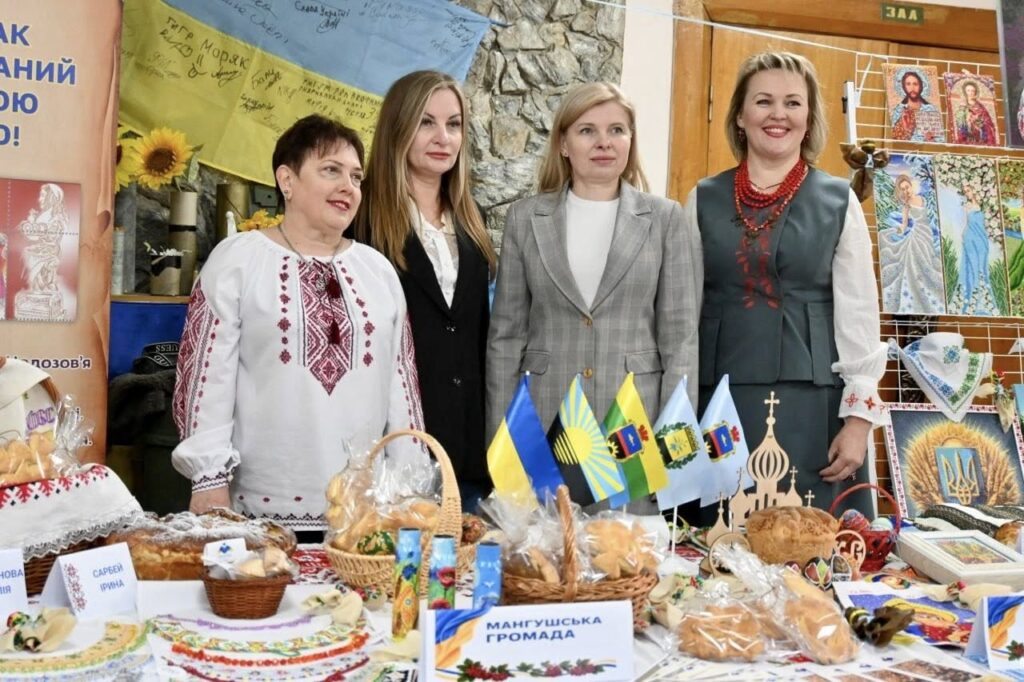 Фото до матеріалу: Великодній фестиваль у Чигирині об'єднав кілька громад Черкащини