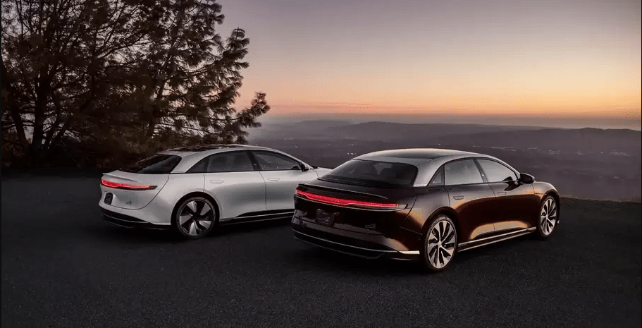 Фото до матеріалу: Lucid Air Grand Touring став найдовшим електрокаром у світі