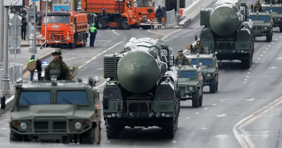 Фото до матеріалу: Годжес про відсутність техніки на параді в Москві: обман заради наступу з Білорусі