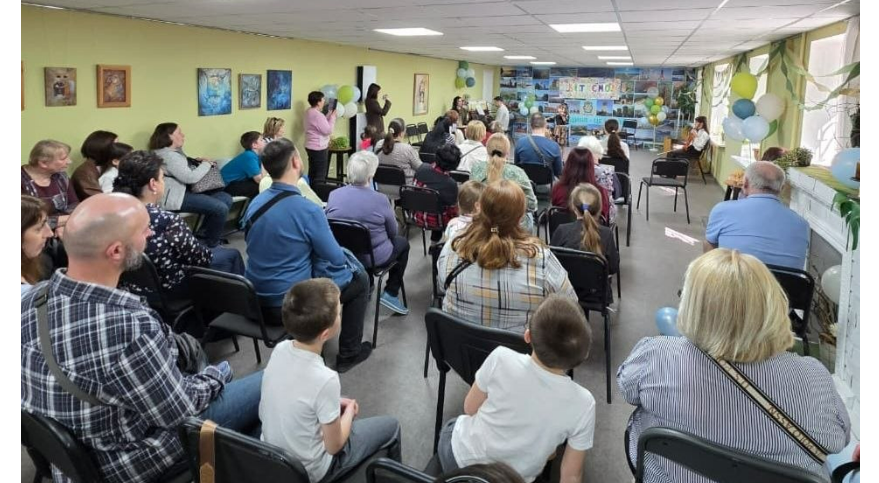 Фото до матеріалу: Координаційні центри «Вільні разом» провели заходи до Дня матері для ВПО з Херсонщини