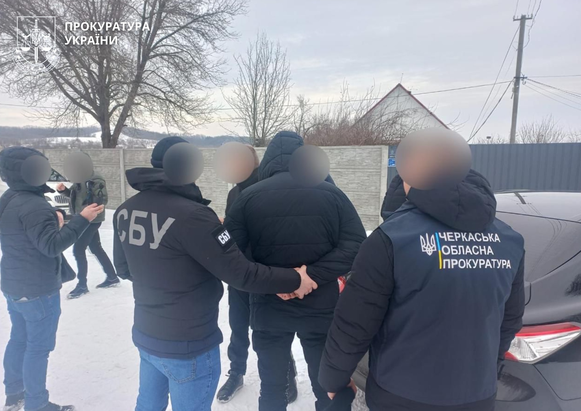 Фото до матеріалу: Судитимуть черкаського поліцейського, який за 5 тисяч доларів обіцяв уникнути мобілізації