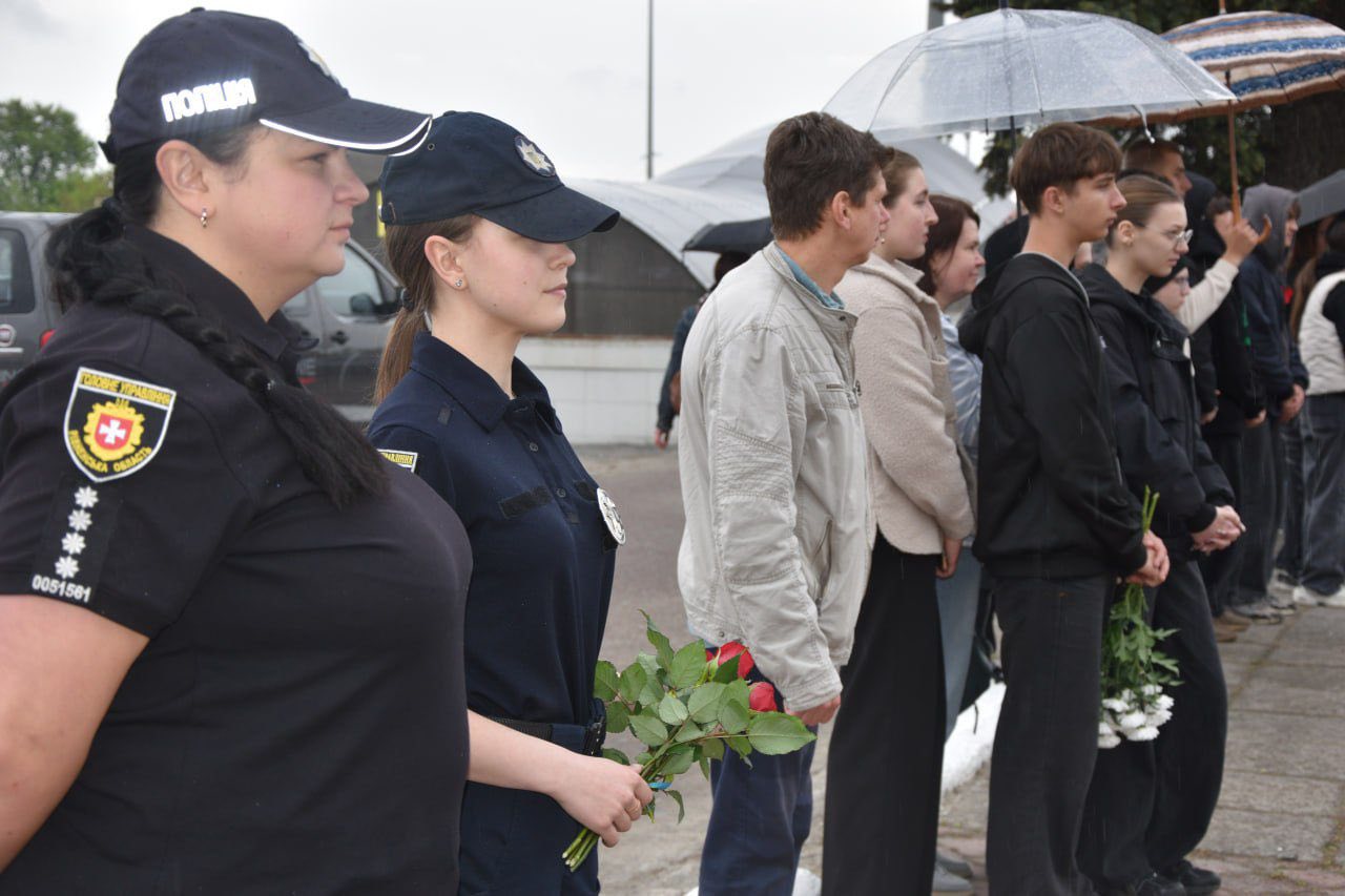 Фото до матеріалу: У Гощі вшанували пам'ять жертв війни та полеглих захисників