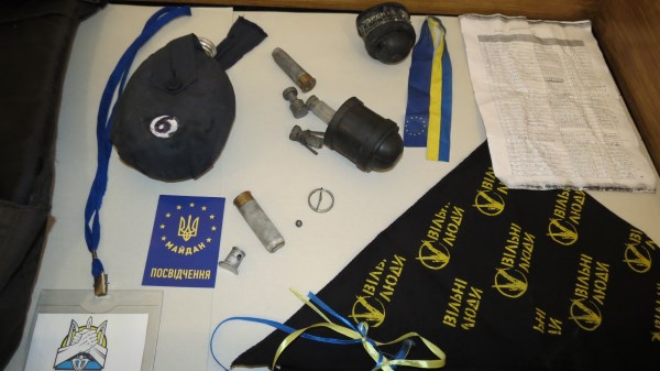 Фото до матеріалу: Львівська галерея відкрила виставку про віру Шевченка та Майдан