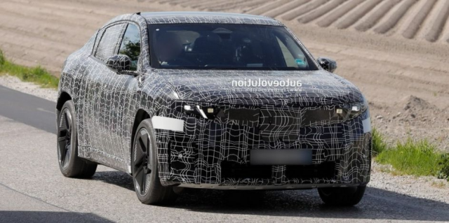 Фото до матеріалу: BMW iX4: новий електричний купе-кросовер на тестах