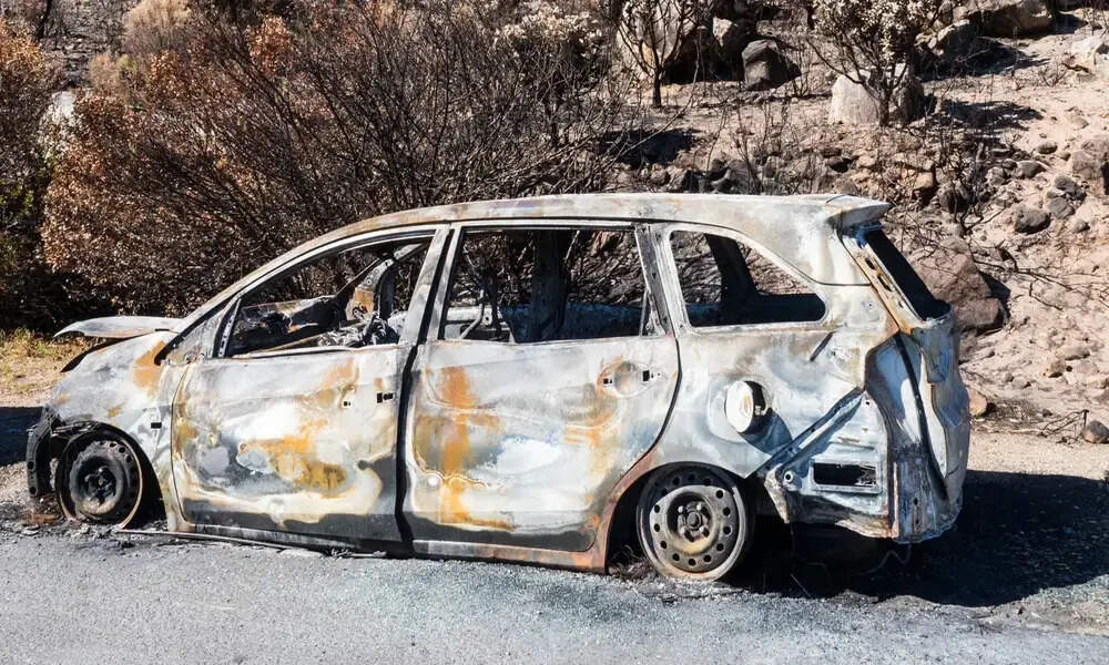 Фото до матеріалу: В Україні планують державні компенсації за знищені війною автомобілі