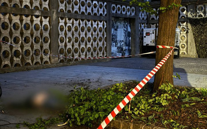 Фото до матеріалу: Австралієць вистрибнув з вежі Львівської ратуші: деталі інциденту