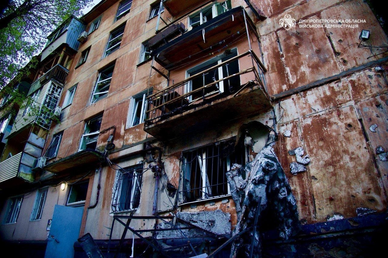 Фото до матеріалу: Росіяни обстріляли п'ять районів Дніпропетровщини: є поранені, серед них вагітна жінка