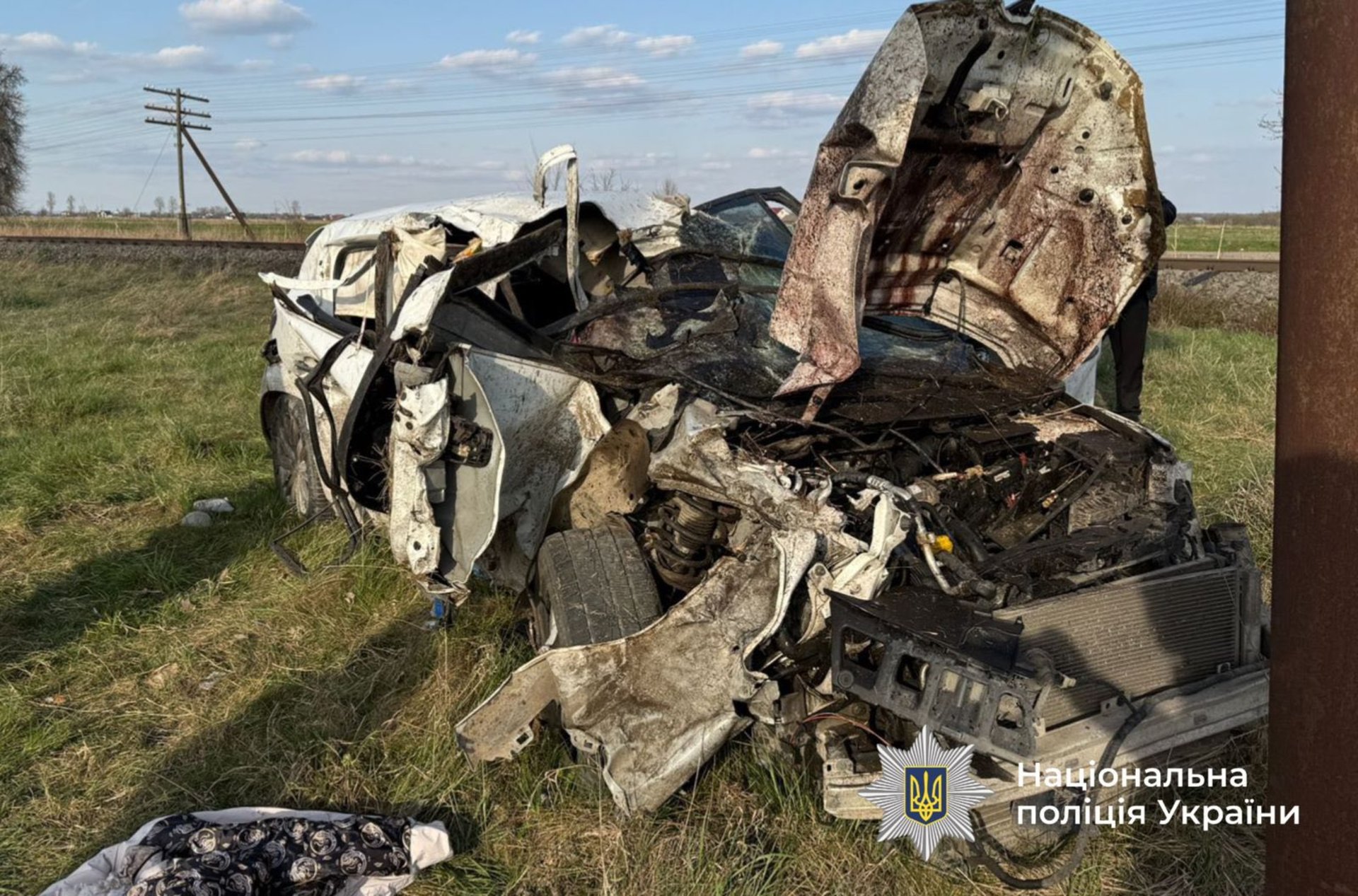 Фото до матеріалу: На Прикарпатті у ДТП на залізниці постраждали троє людей