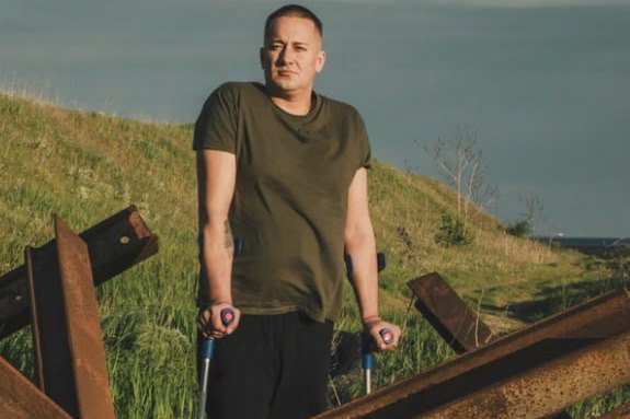 Фото до матеріалу: Диво на фронті: одесит два тижні жив у бліндажі з російським військовим і вижив