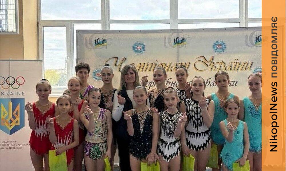 Фото до матеріалу: Акробати з Покрова здобули призові місця на чемпіонаті України у Вінниці