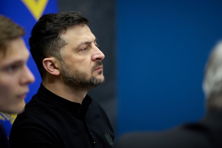 Фото до матеріалу: Санкції проти Богдана викликали критику: суспільство вимагає радикальних змін