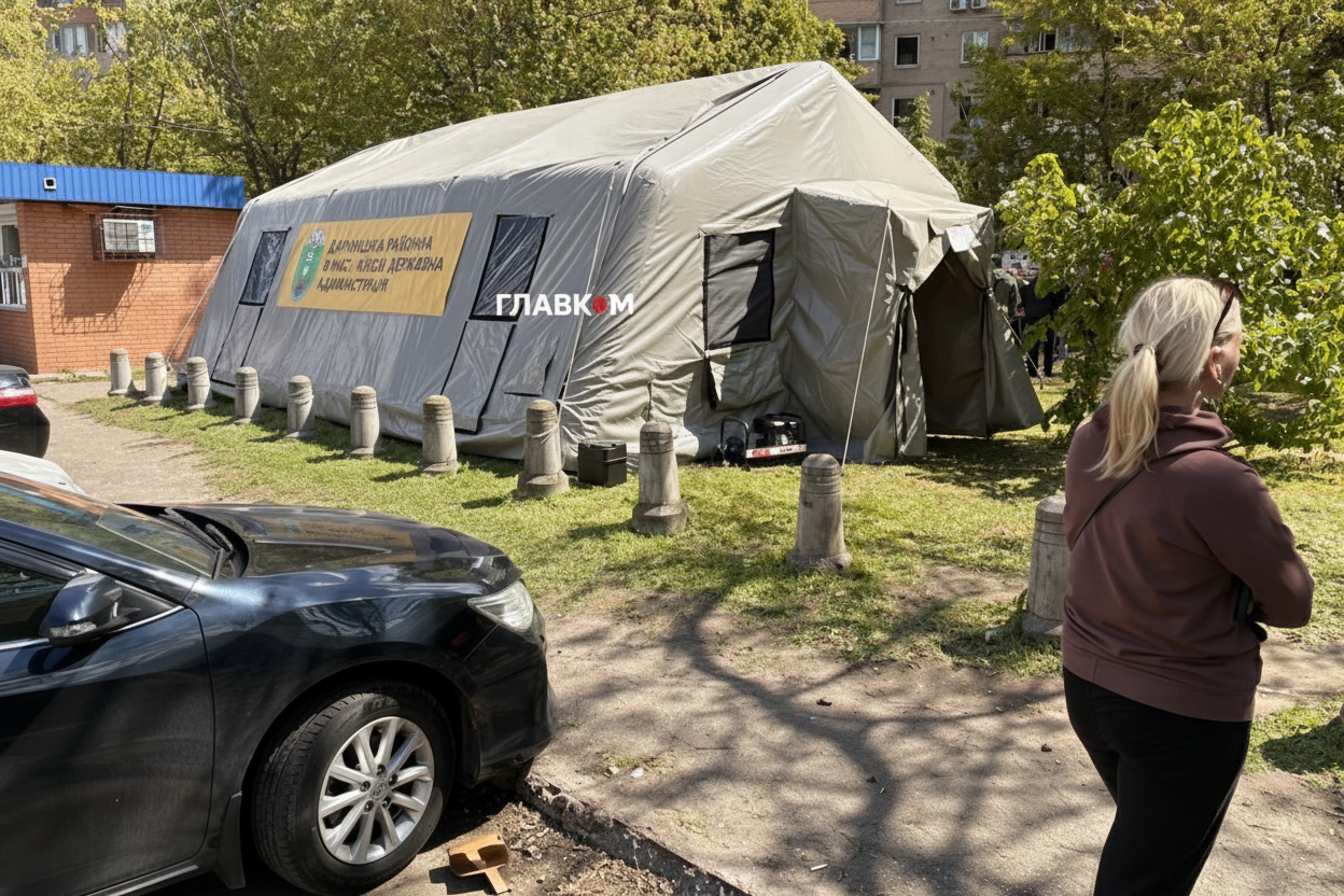 Фото до матеріалу: У Києві відкрито чотири штаби допомоги після атаки 14 травня