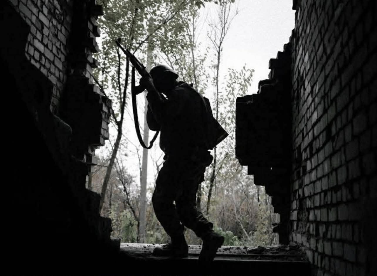 Фото до матеріалу: Страх перед своїми: чому російські солдати йдуть у бій на Лиманському напрямку