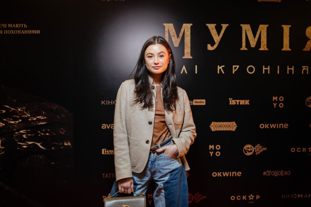 Фото до матеріалу: Новий фільм «Мумія» Лі Кроніна: перші відгуки, рецензія та чи варто дивитися хорор 2026 року
