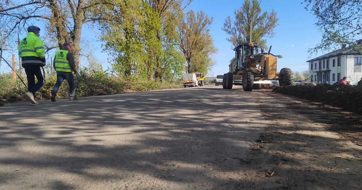 Фото до матеріалу: У Городку розпочали капітальний ремонт дороги до села Терновиця