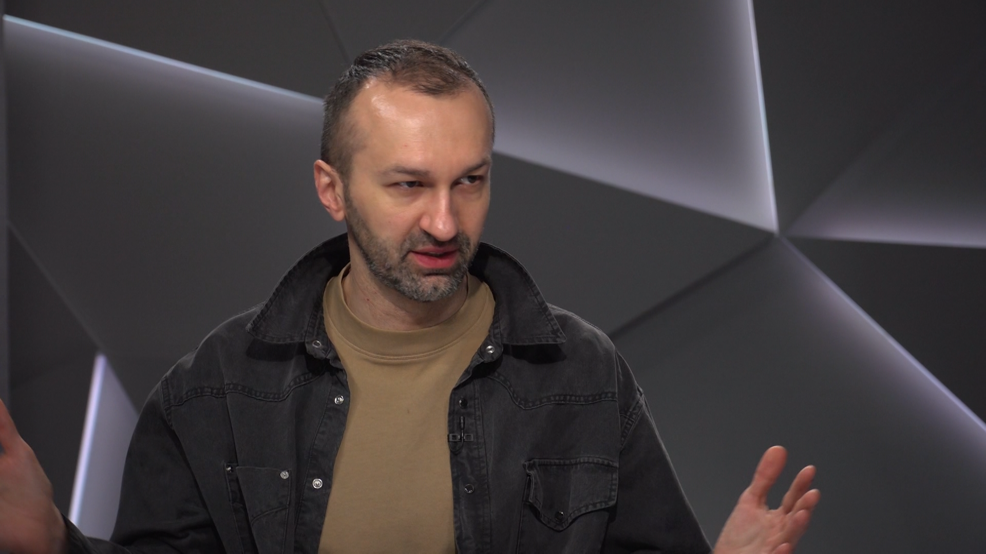 Фото до матеріалу: Сергій Лещенко: Україна має більше козирів, ніж думали Трамп і Путін