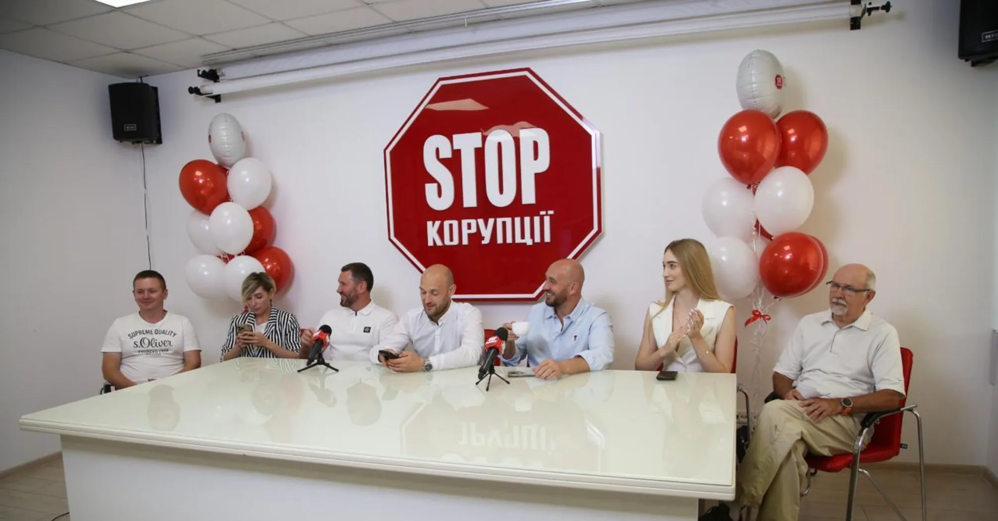 Фото до матеріалу: 10 років «Стоп корупції»: як громадська організація стала сім'єю та рушійною силою боротьби за чистоту