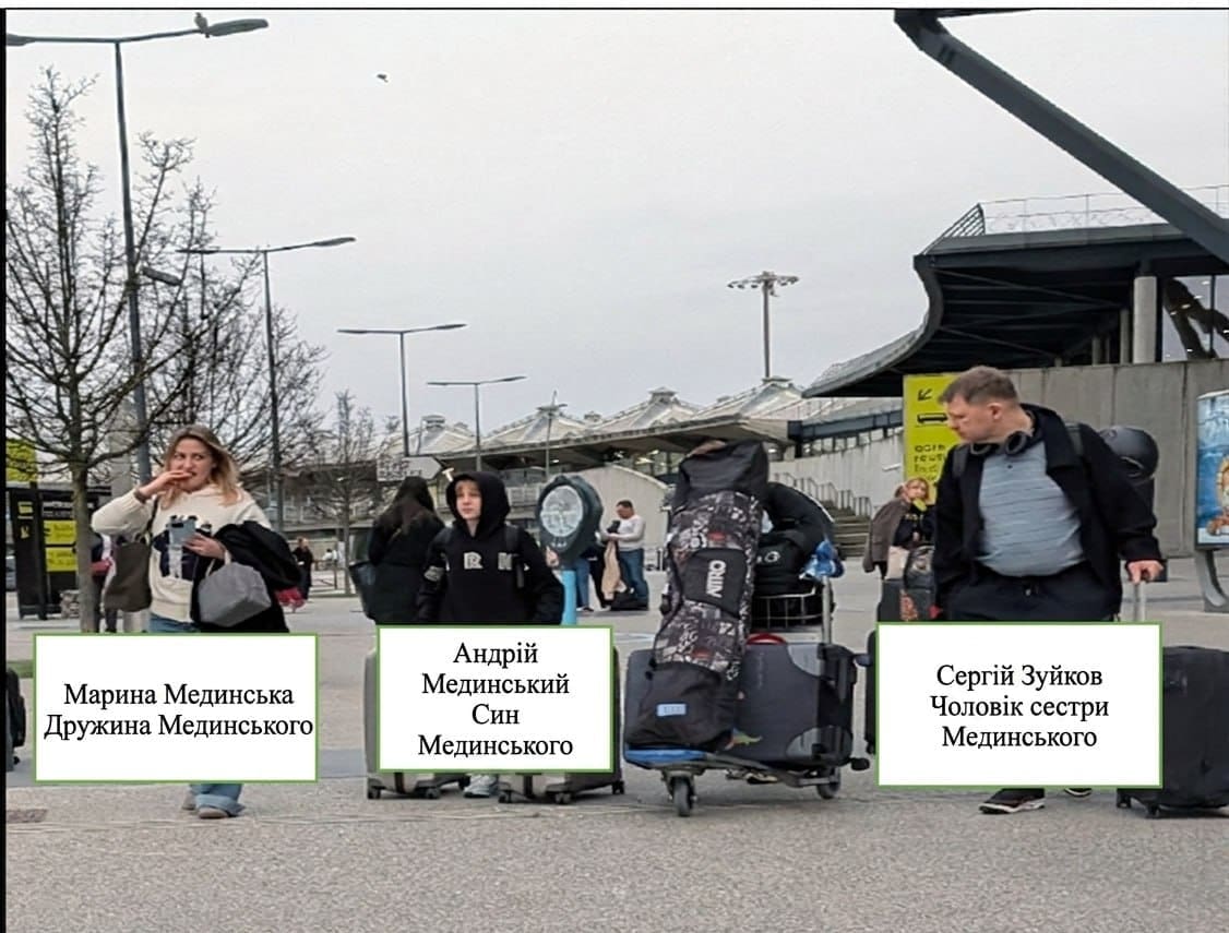 Фото до матеріалу: Від «ворогів» до курортів: як родина Мединського відпочиває у Франції