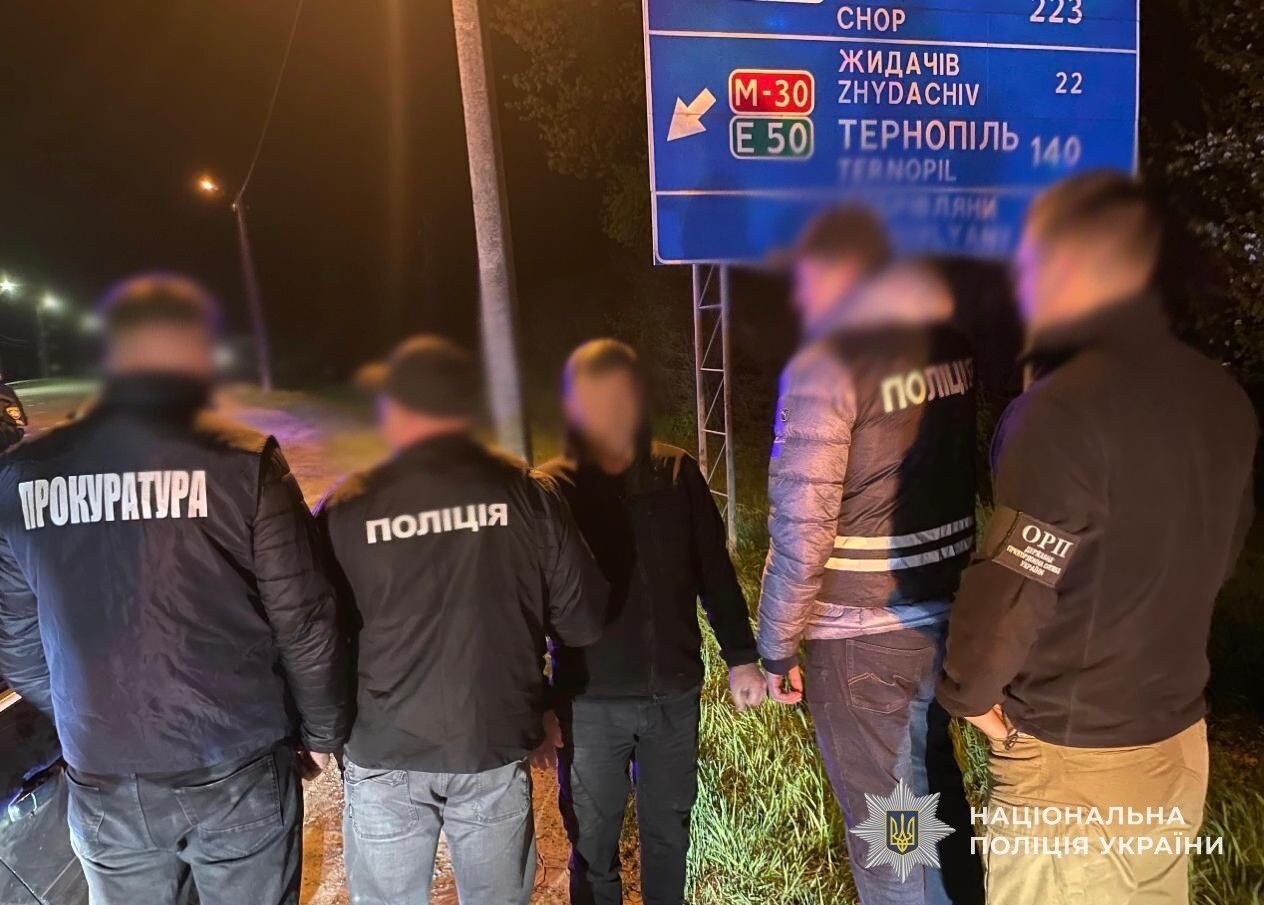 Фото до матеріалу: Втеча за 8 тисяч євро: на Львівщині викрили схему незаконного переправлення до Румунії