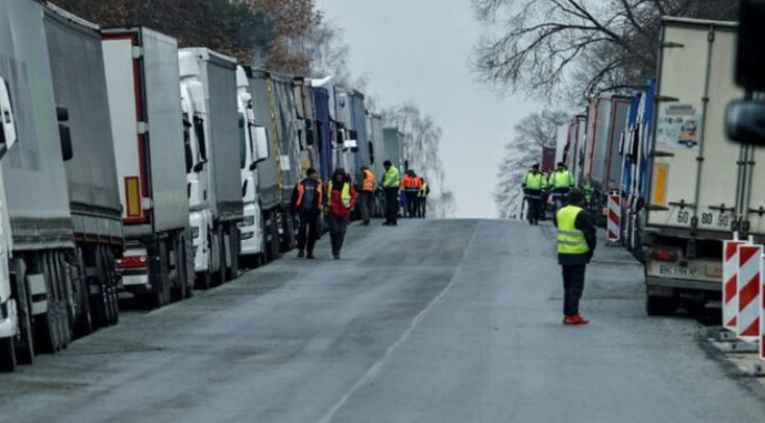Фото до матеріалу: Спростили техогляд для міжнародних перевізників: скасовано дублювання перевірок