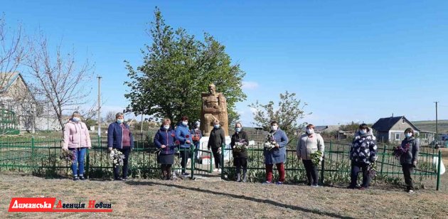 Фото до матеріалу: Визирська громада вшанувала пам'ять загиблих у Другій світовій війні