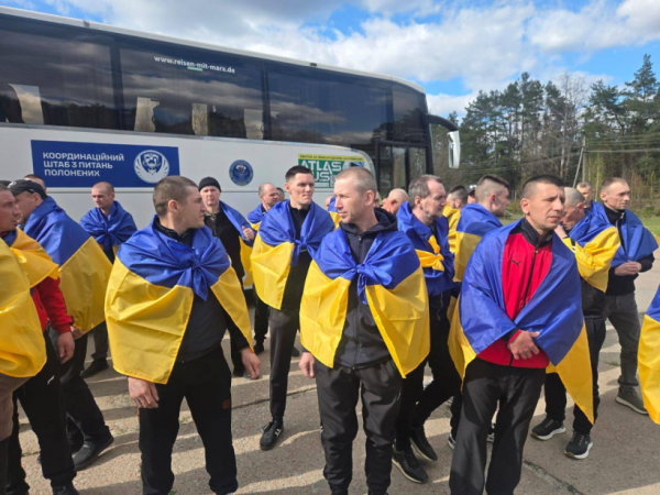Фото до матеріалу: 193 українських захисників повернулися з російського полону