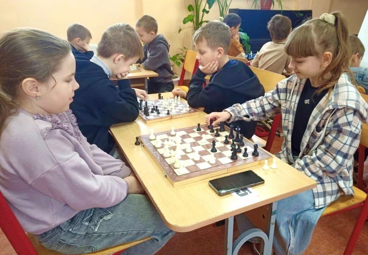 Фото до матеріалу: У Решетилівській школі пройшов успішний шаховий турнір для учнів