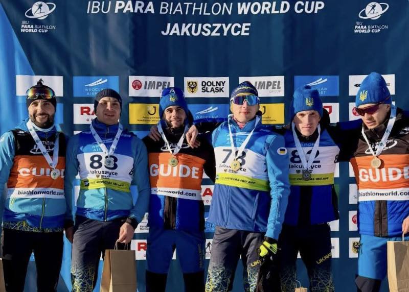 Фото до матеріалу: Паралімпійці України стартували з медалей: вінничани серед призерів Кубка світу з парабіатлону
