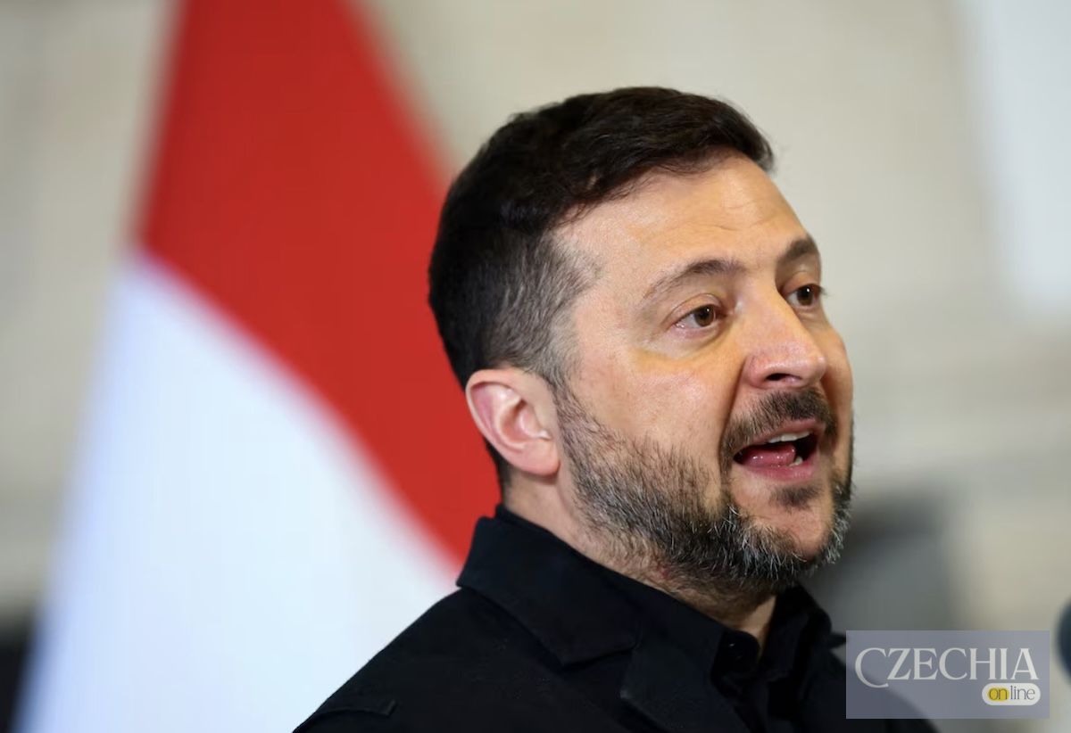 Фото до матеріалу: Україна просить Туреччину організувати саміт Зеленського та Путіна