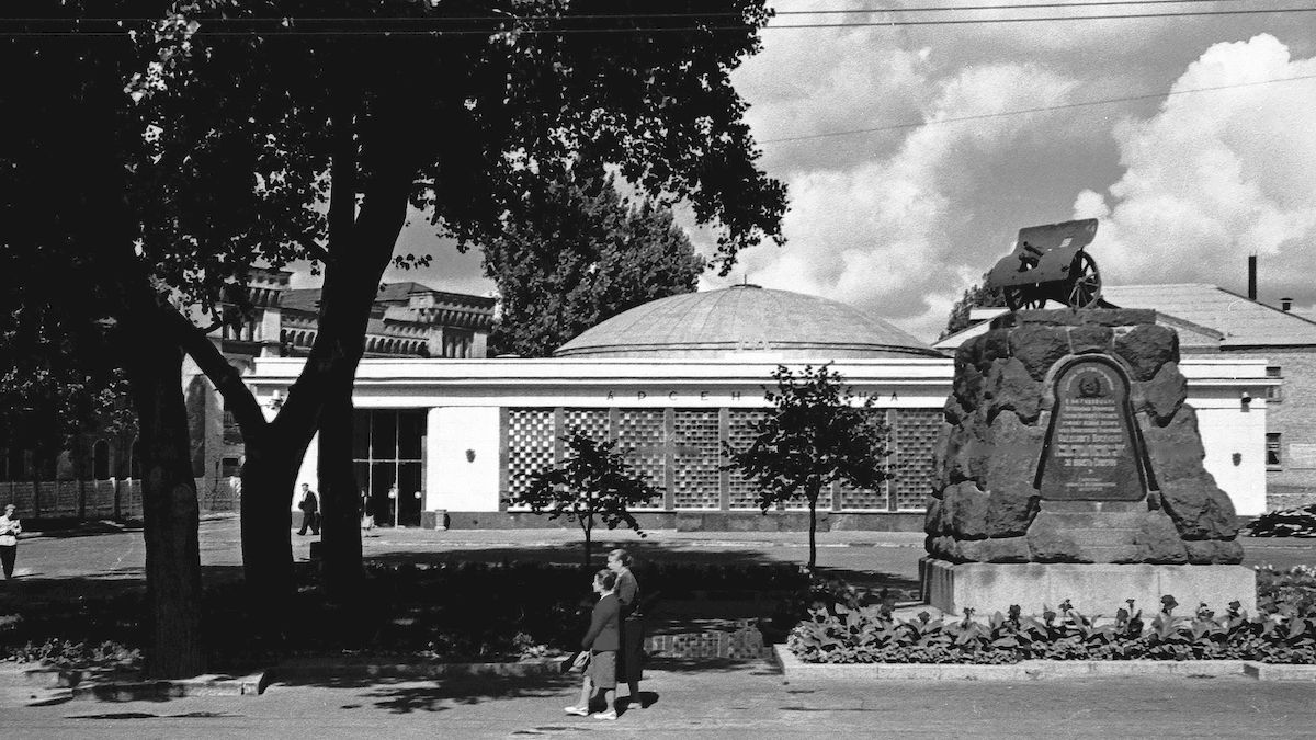 Фото до матеріалу: Історія станції метро «Арсенальна»: як будували найглибшу станцію Східної Європи