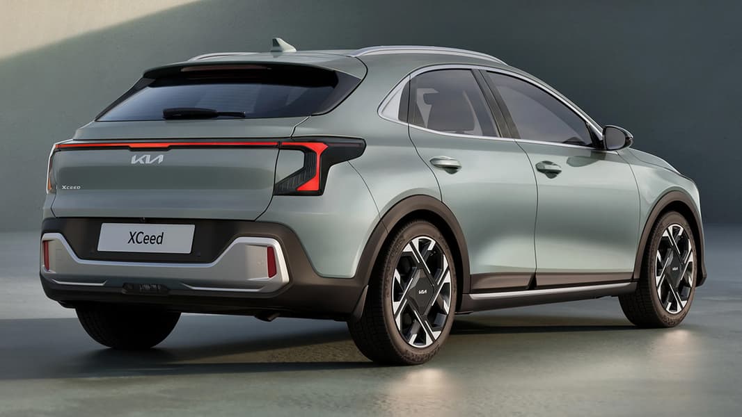 Фото до матеріалу: Kia XCeed отримав оновлений дизайн та цифровий салон: що змінилося у крос-хетчбека