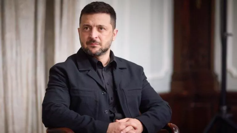 Фото до матеріалу: Зеленський підтвердив: дефіциту дизельного палива в Україні немає