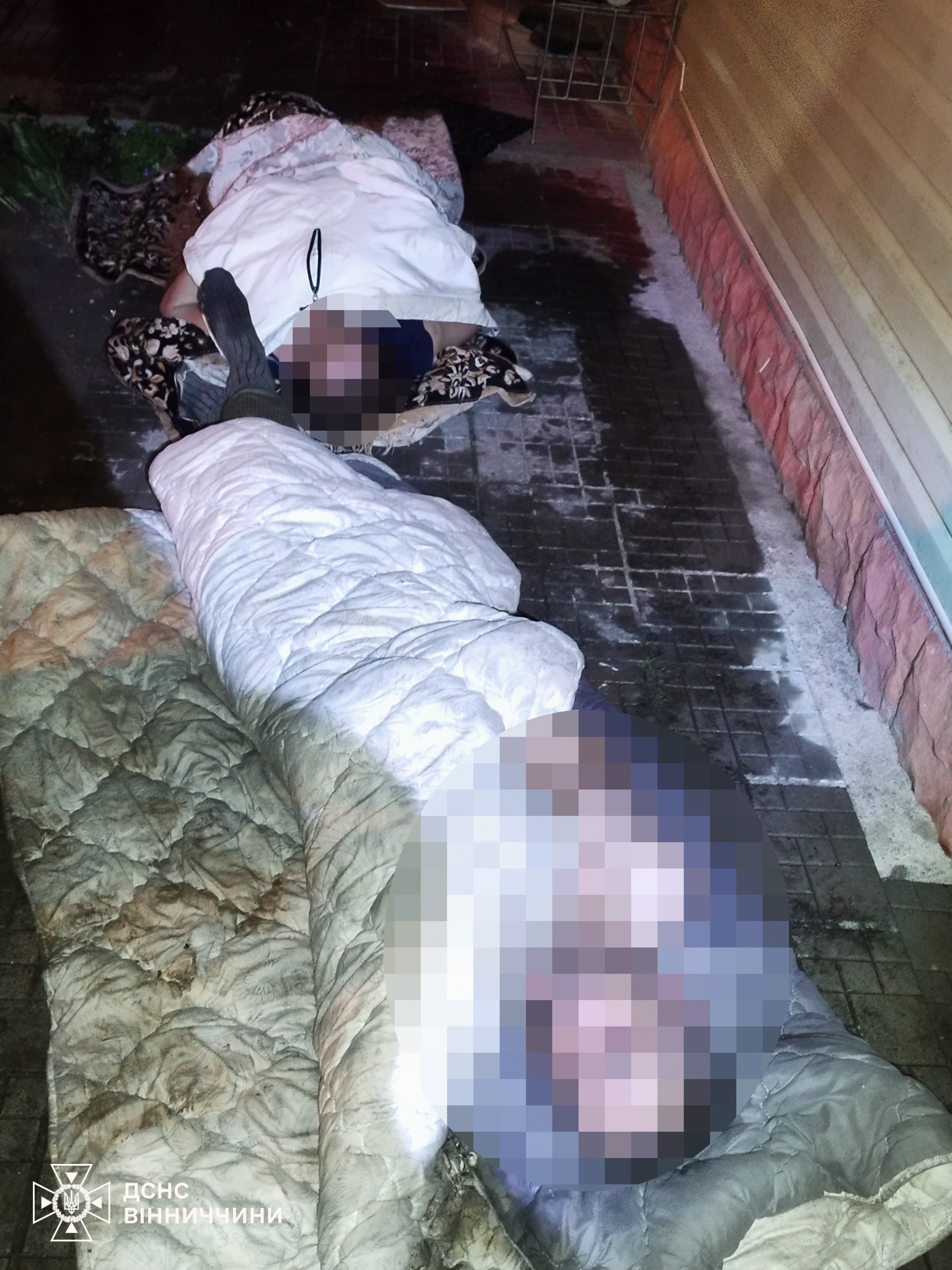 Фото до матеріалу: У Барі через цигарку ледь не загинули двоє людей