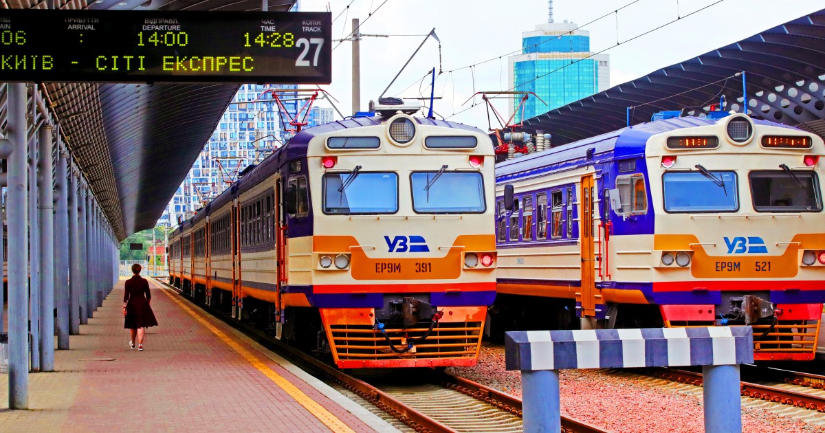 Фото до матеріалу: Укрзалізниця продає 15 тисяч приміських квитків онлайн щодня