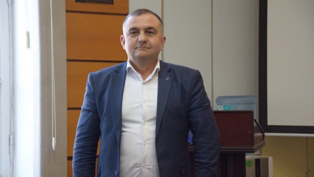 Фото до матеріалу: У Переяславі новим директором БЛІЛ став Андрій Нечипорук