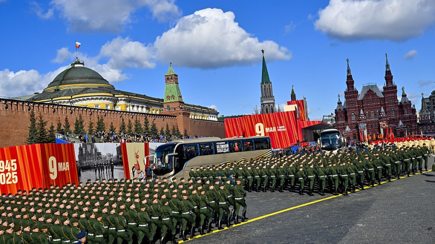 Фото до матеріалу: У Москві відключать мобільний зв'язок до 9 травня